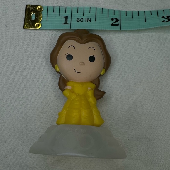 Disney Collectible 100th Anniversary Celebration Belle (Beauty And The Beast) - Picture 4 of 4